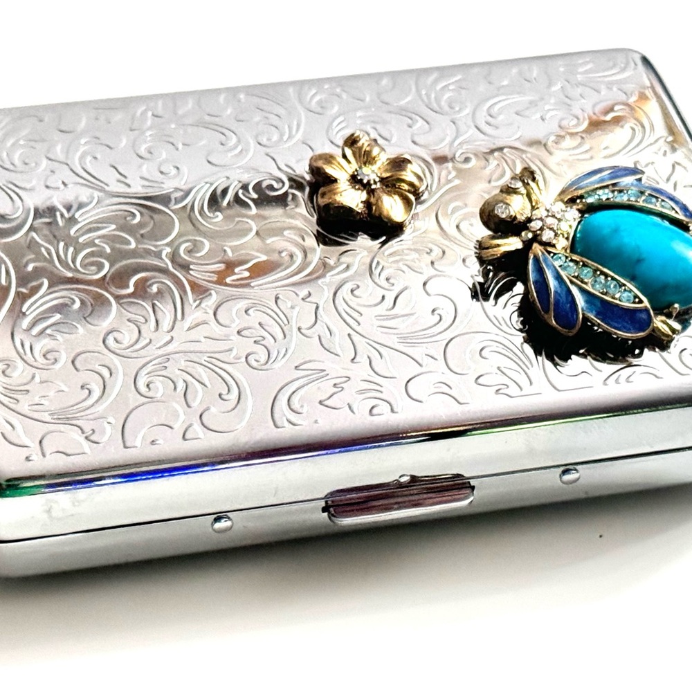 SPRING STREET DESIGN SEMI PRESIOUS CARD HOLDER WITH TURQUOISE STONE BEE - Picture 5 of 5
